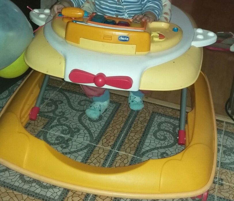 Ходунок    Чикко