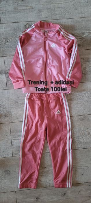 Trening și adidași fetita