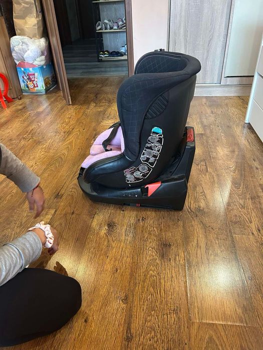 Детско столче за кола Toledo Isofix