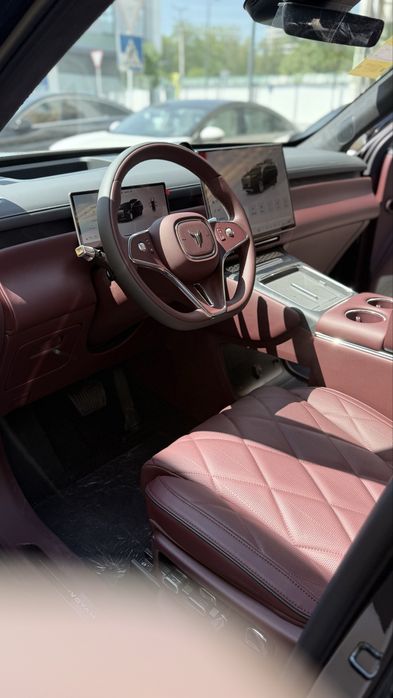 Voyah Taishan Max Plus тайёр сотувда янги, без пробег