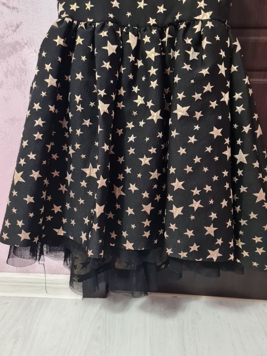 Детска рокля HM  със звездички