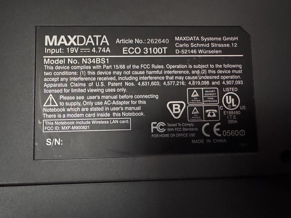 Laptop vintage Maxdata Celeron Win XP, functional