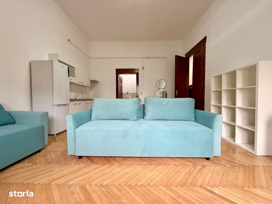 Apartament spațios 4 camere,  Piata Victoriei