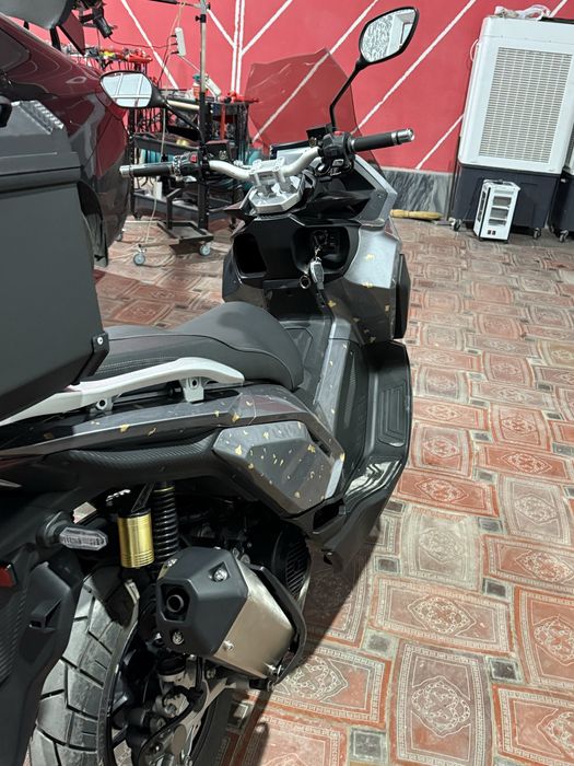 Скутер сотилади