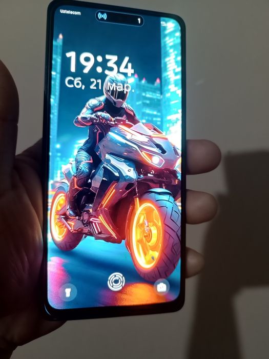 Техно пова 6про 5G.256+12+12