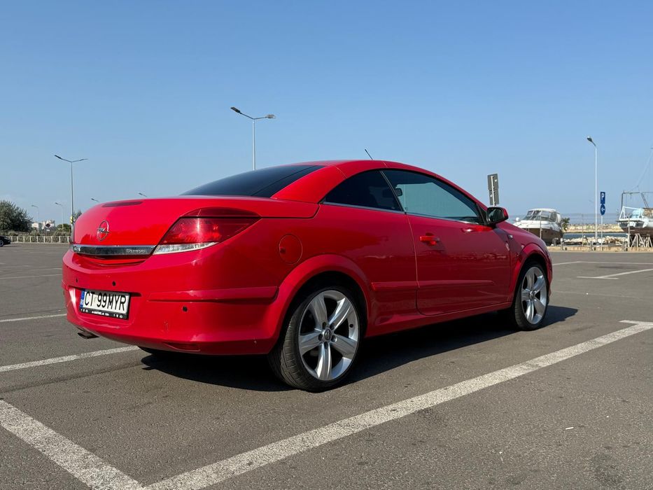 Vând Opel Astra cabrio