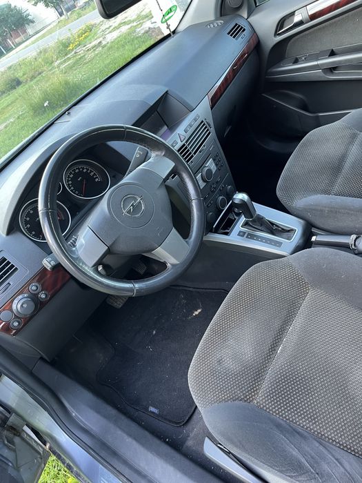 Opel Astra H 2005