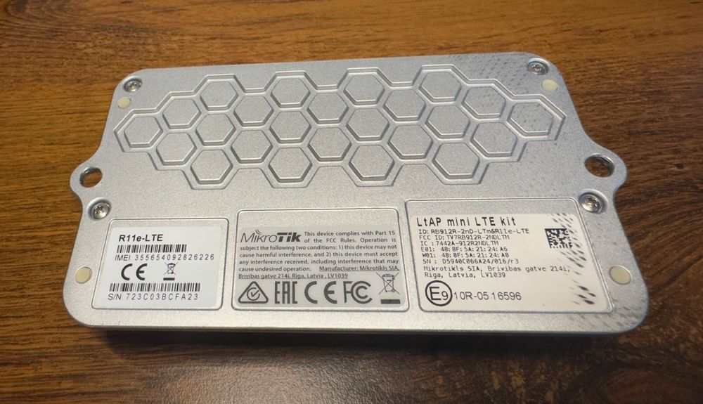 4g модем Mikrotik RB912R-2nD-LTm
