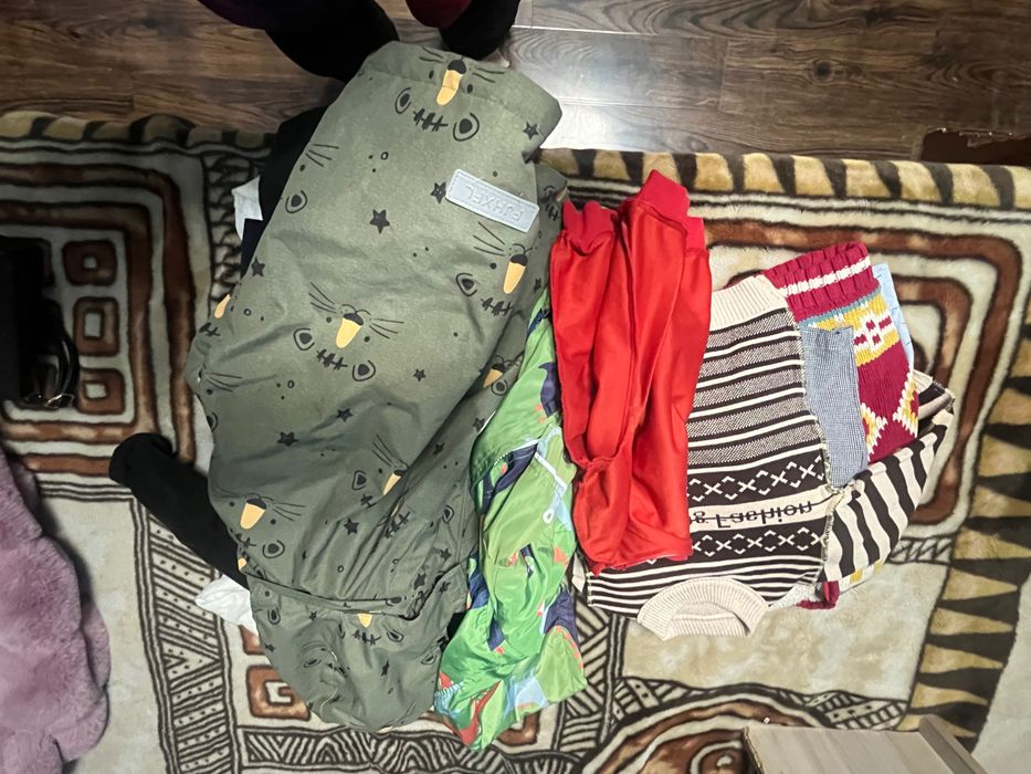 Отдам даром вещи детские