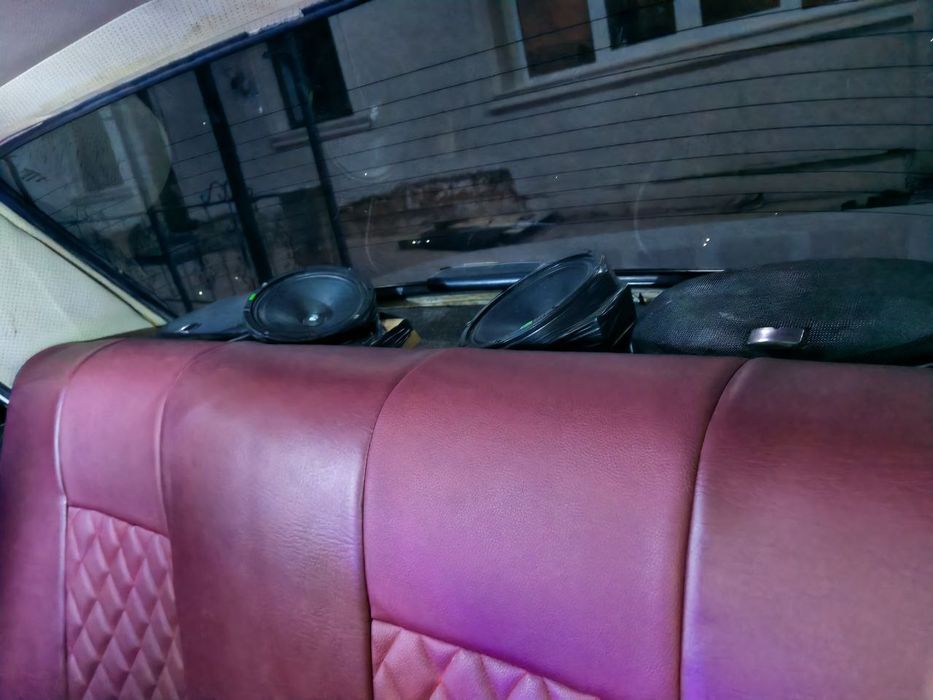 Vaz 2107 sotiladi 2010