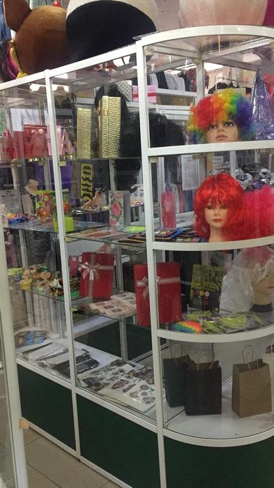 Продам витрину  на Юго-востоке