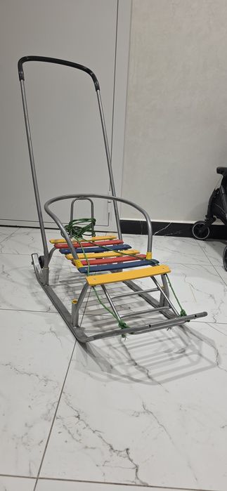 Продам санки простые