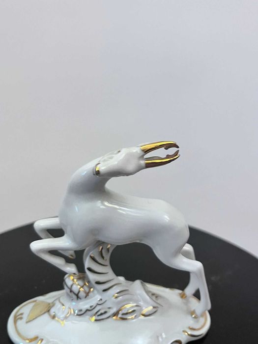 Bibelou statueta caprioara portelan ROYAL DUX dublu marcat bibelouri