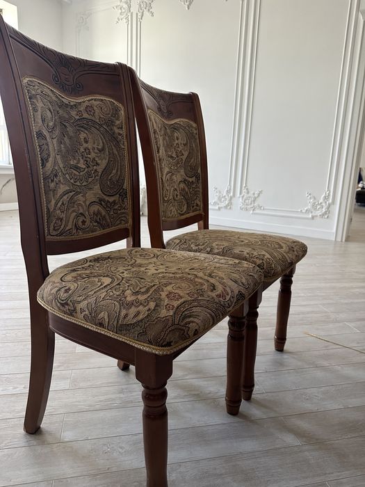 Продам стол со стульями