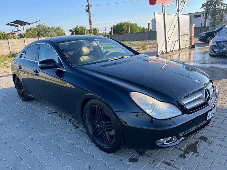 Vând Mercedes-Benz CLS 3.0 BENZINA 2009