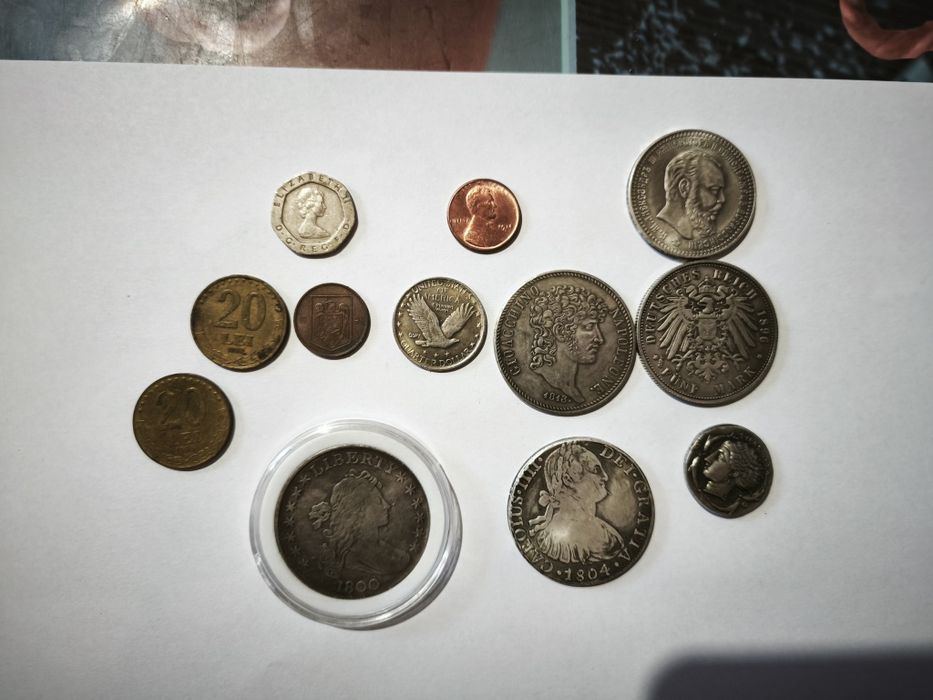 Vând diverse monede