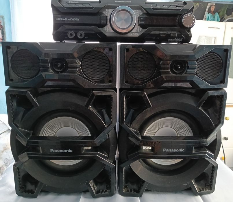 Vând boxe panasonic