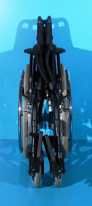 Scaun cu rotile handicap Dietz - latime sezut 45 cm