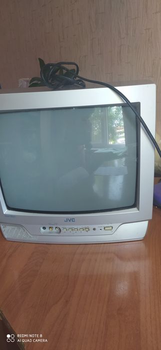 Продам телевизор