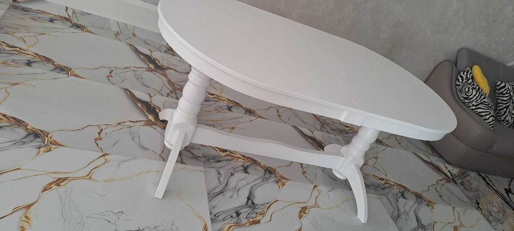 Masă pentru salon sau bucătărie