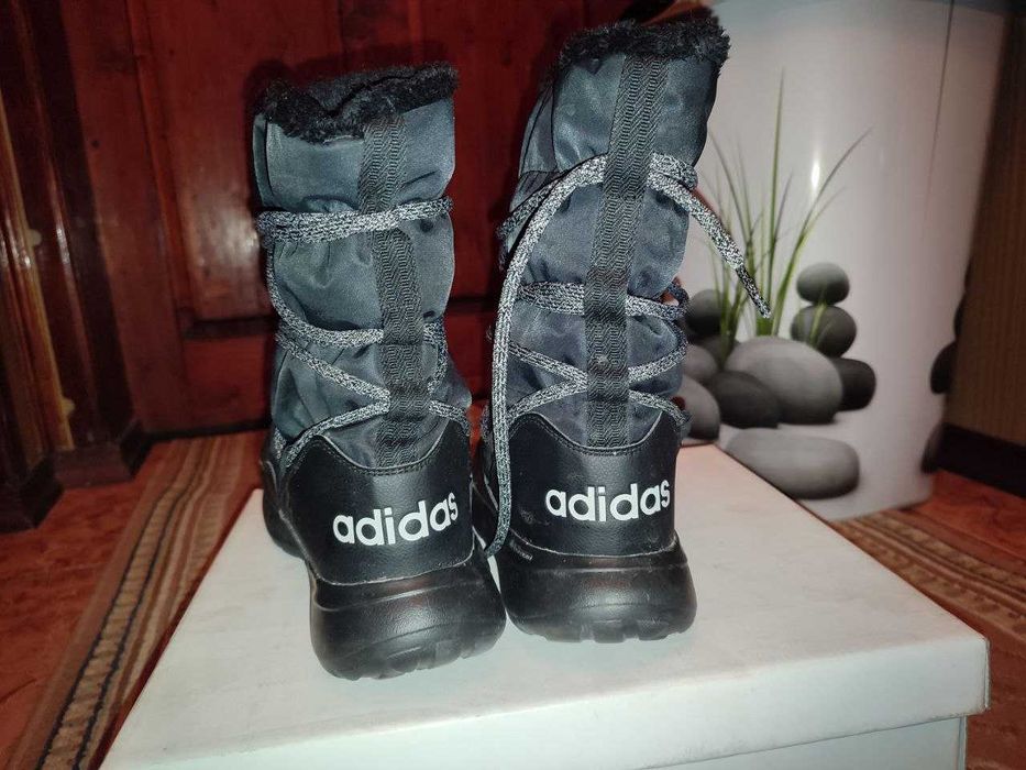 Aq1617 adidas 2024