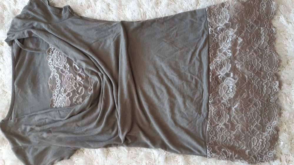 ПРОМО!Блузки с къс ръкав-2 бр. за 4 лв.,мрежест клин и пола молив