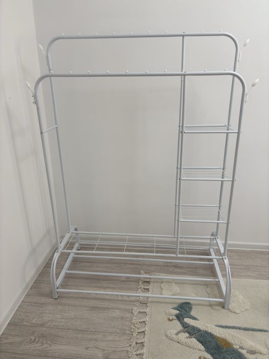 Продам срочно для прихожий