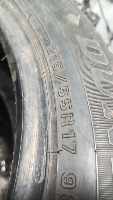 Dunlop 215/55/17 зимние