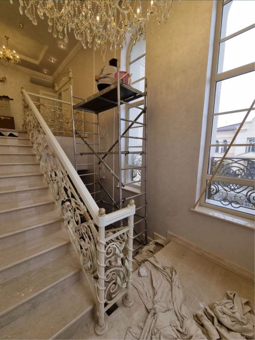 Леса на лестничный марш легкий