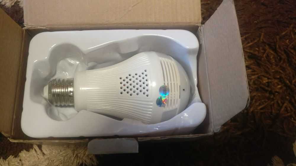 Camera de supraveghere rotativa