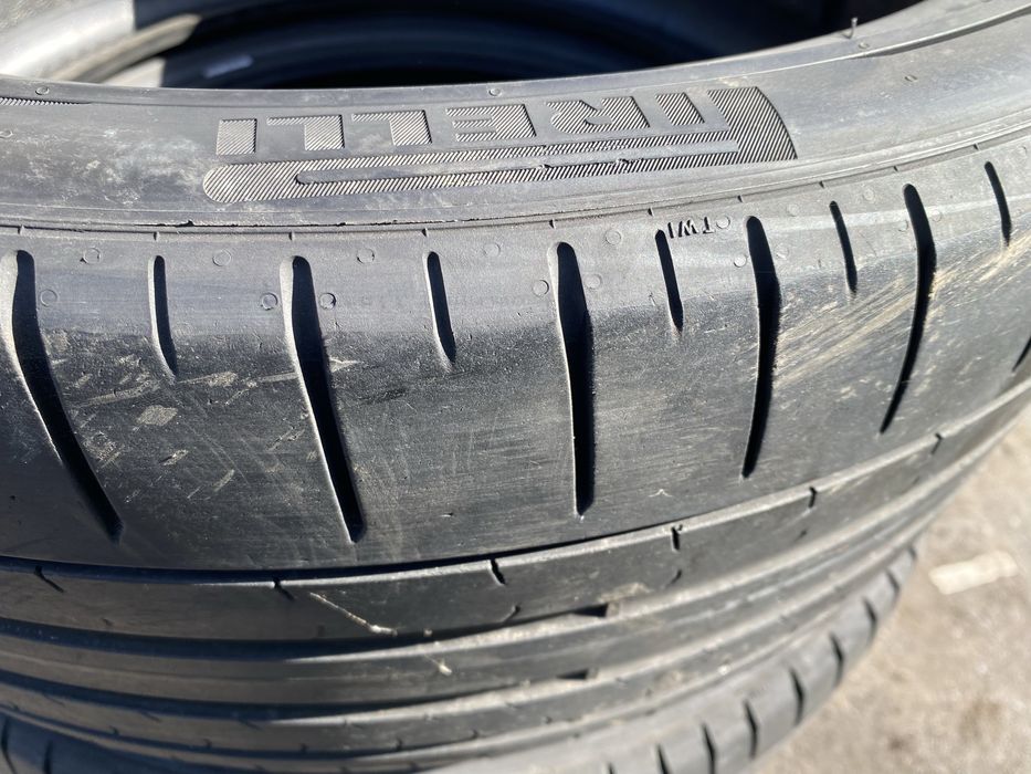 Шины 265/35/22 комплект бу пирелли