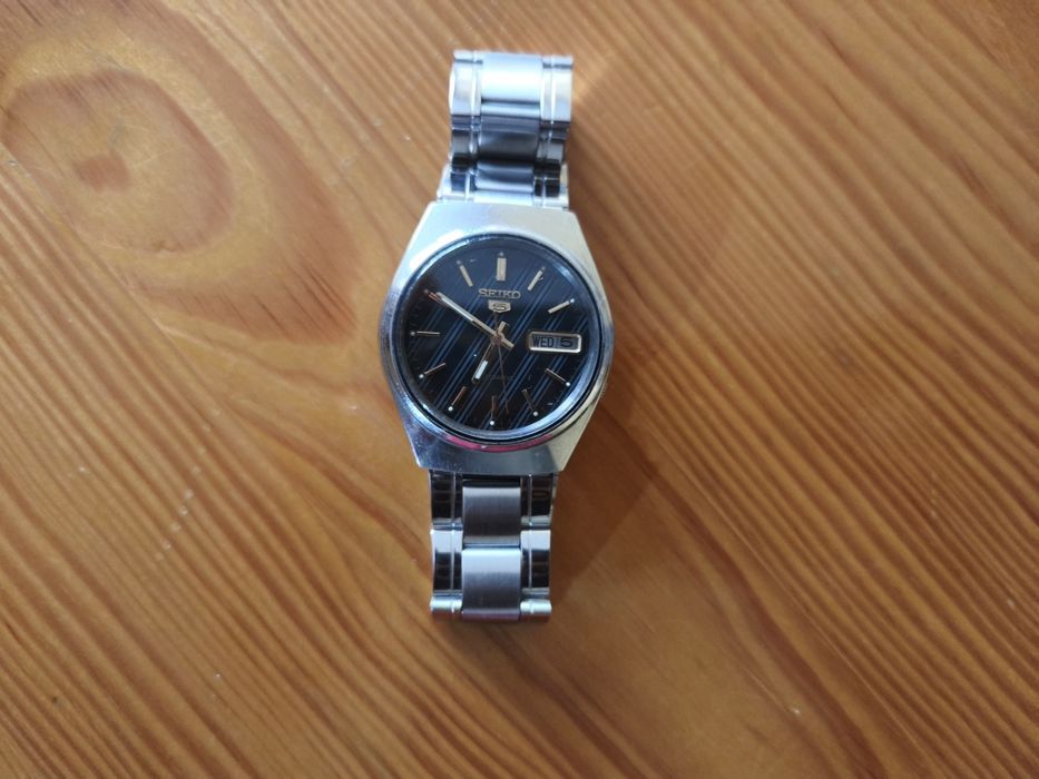 Часовник Seiko 5