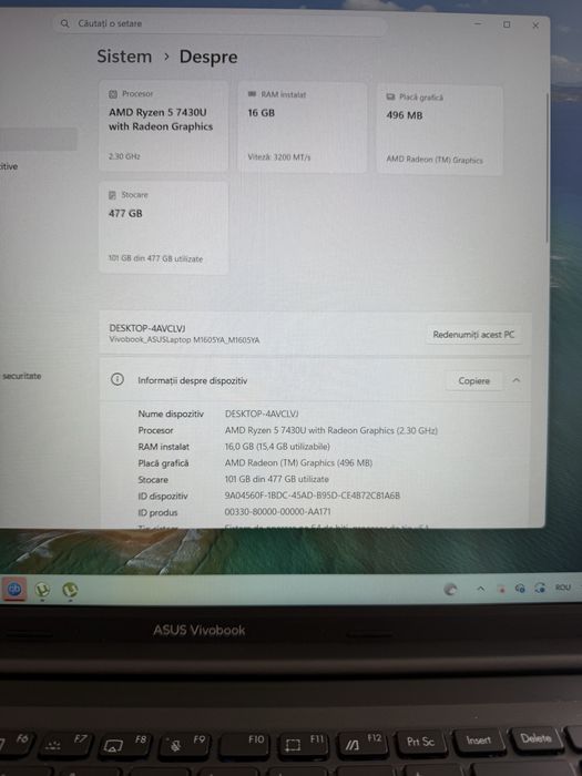 Asus Vivobook 16