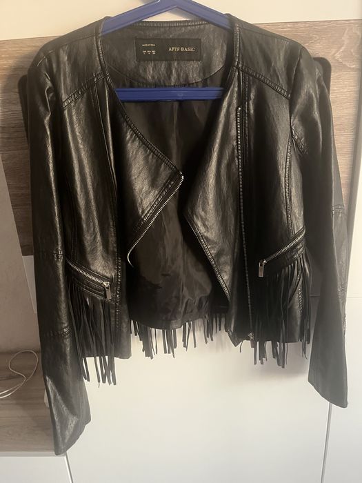 Платья ,брюки ,дакеты,кофты 44,46,48