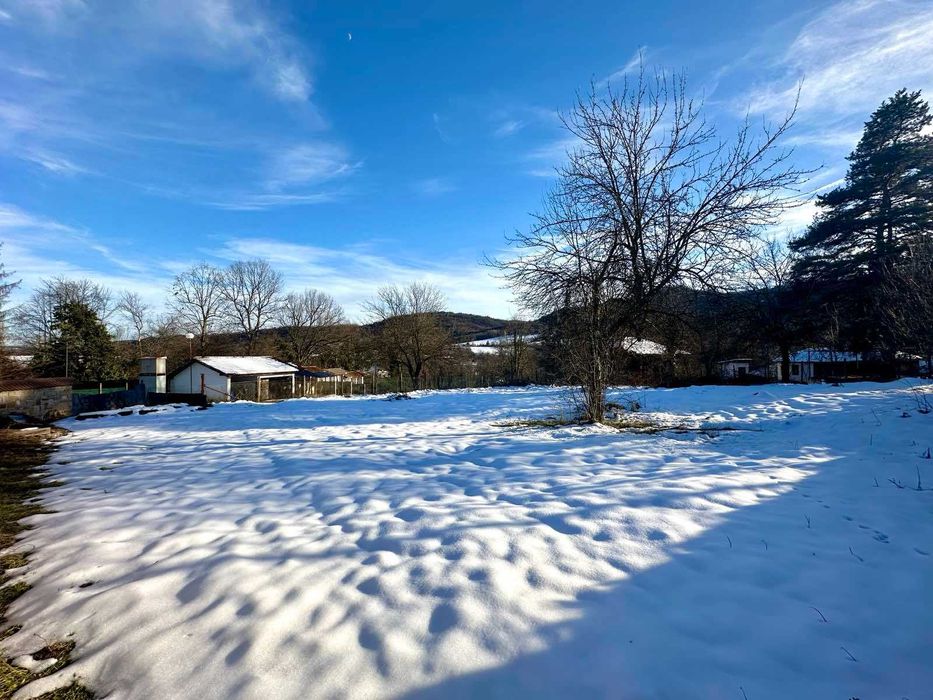 Продава се Парцел в с. Средни колиби, Област Велико Търново - 1050 кв.м за 41 €/кв.м - Снимка #3