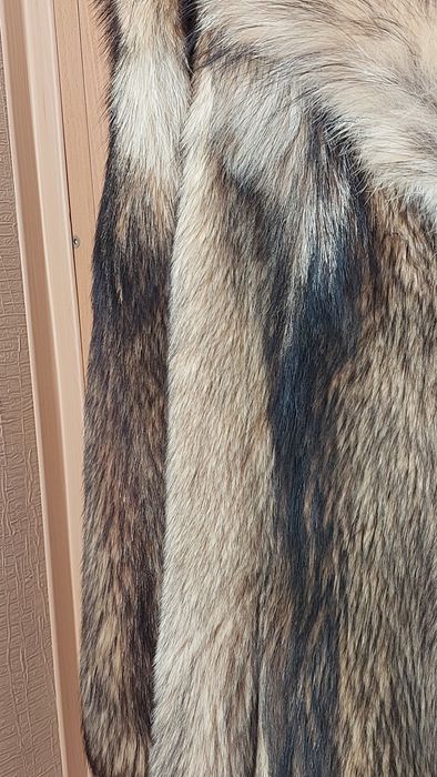 Шубка из канадского волка .Размер 46-48.