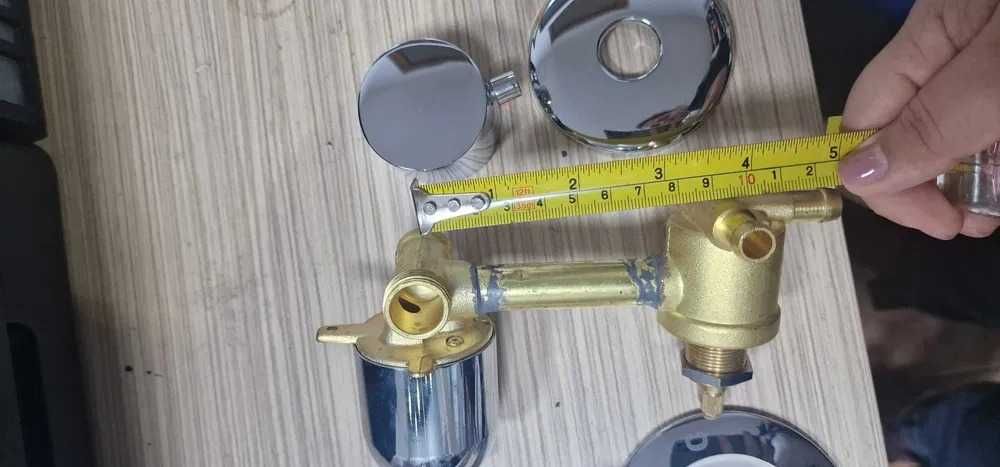 Corp cabina dus 3 iesiri filet sau stut 10cm sau 12.5cm