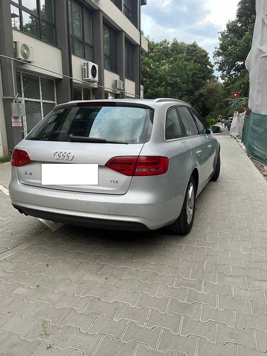 AUDI A4 Avant 2012 — imagine 2
