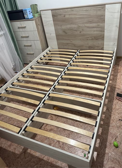 Продам кровать 140*200 размер