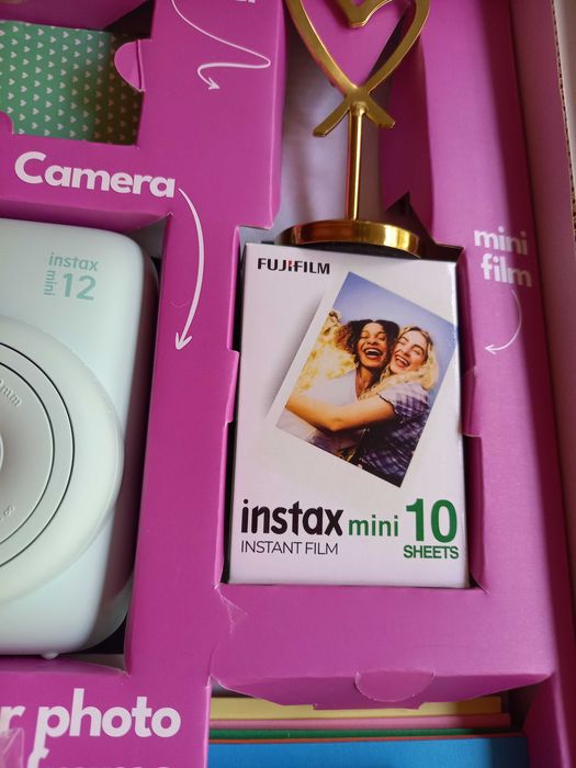 Instax mini 12 подарочный