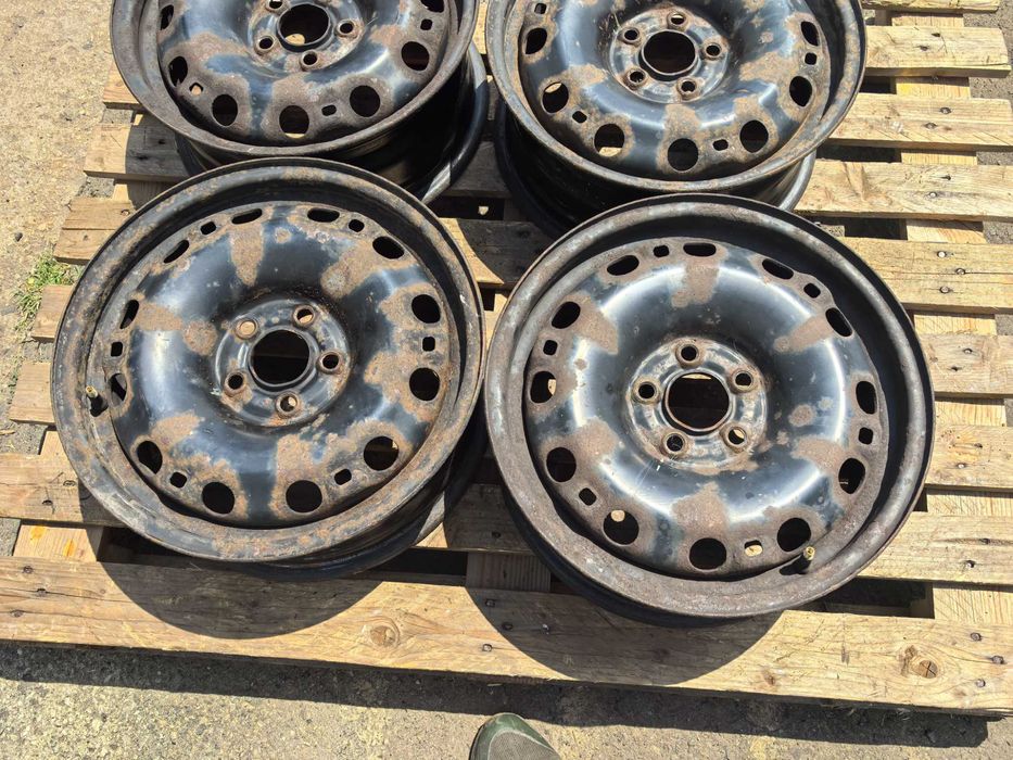 15 цола 5 х 100 мм Фолксваген / Ауди / Шкода - 6 Инча / ЕТ 38