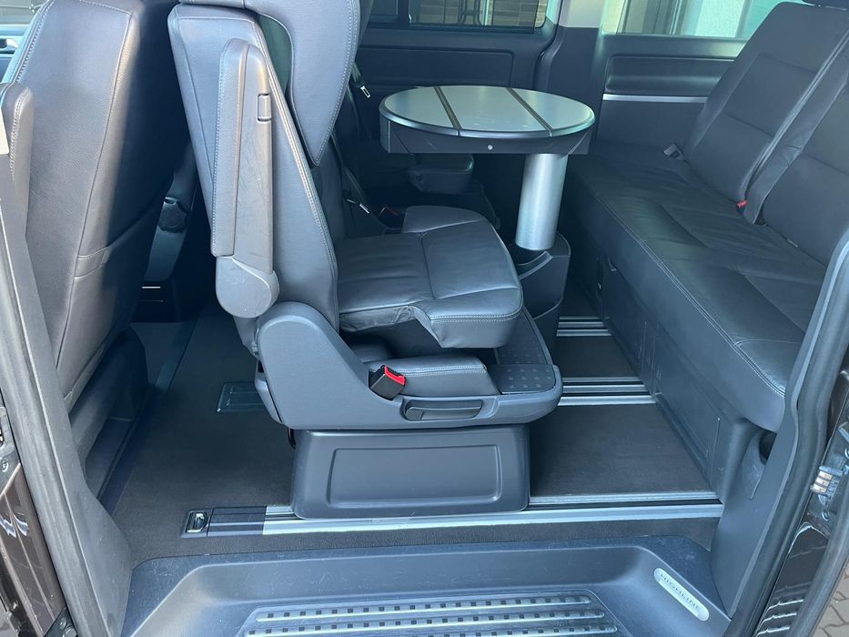 Volkswagen T5 Multivan Facelift/ DSG/2.0TDI