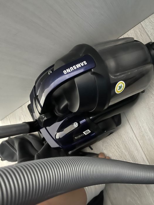 Пылесос бытовой обычный