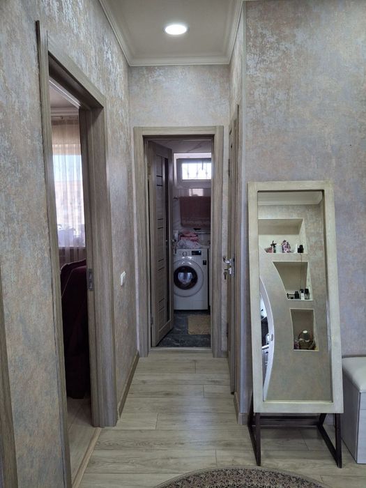 Продаю свою 5 комнатную квартиру. С ремонтом, мебелью и техникой