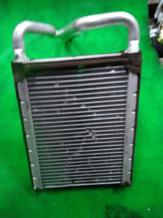 Радиатор печки на Hyundai Santa Fe (CM)