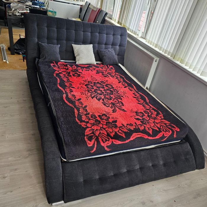 Pat matrimonial chesterfield 260x190 cu s