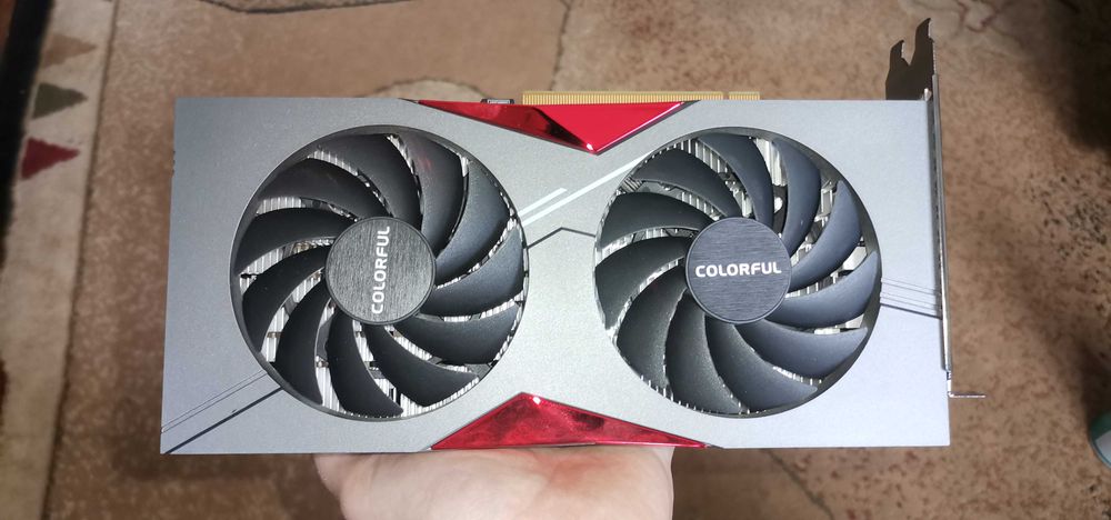 Продам видеокарту Colorful GeForce RTX 4060