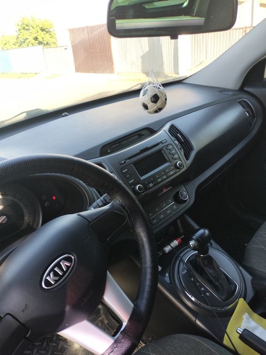 Продам kia sportage 3