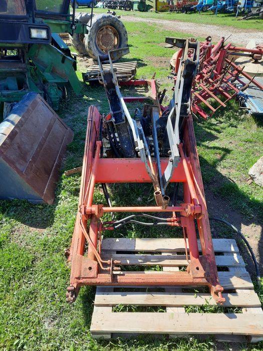 Incarcator tractor fiat