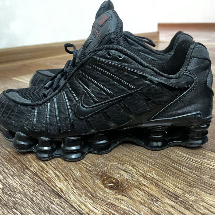 Nike shox купил за 38000тг носил 2 раза